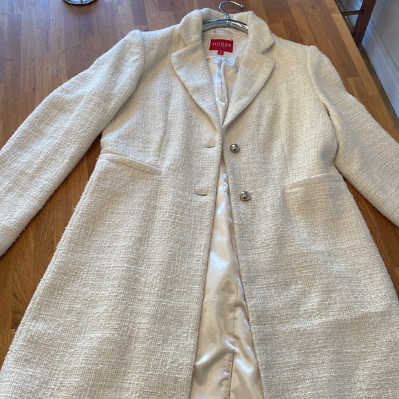 Guess off white lined coat XL - Picture 9 of 9
